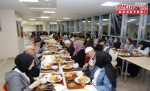 Karabük'te öğrenciler ve huzurevi sakinleri iftarda buluştu