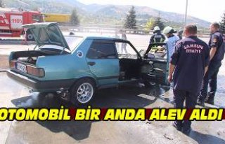 Arızalanan otomobil alev aldı