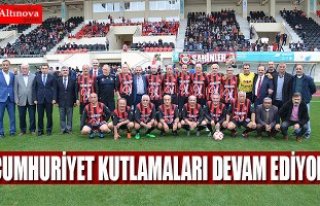 Cumhuriyet kutlamaları devam ediyor