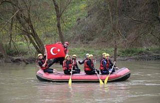 Raftingcilerden Çanakkale duyarlılığı