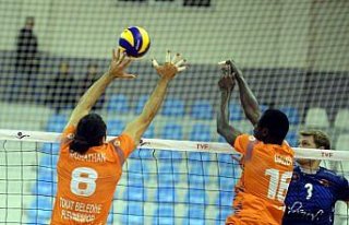 Voleybol: Efeler Ligi