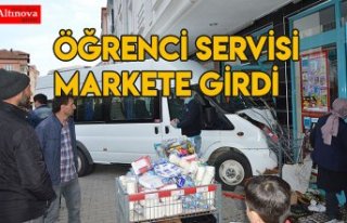 Öğrenci servisi markete girdi