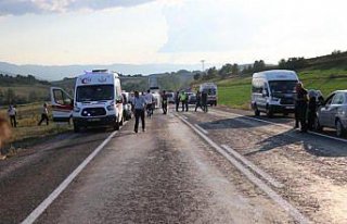 Düğün dönüşü trafik kazası