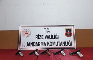 Rize'de silah kaçakçılığı operasyonu