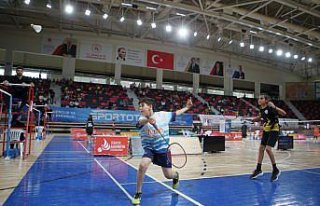 9-11 Yaş Altı Badminton Türkiye Şampiyonası Çorum'da...