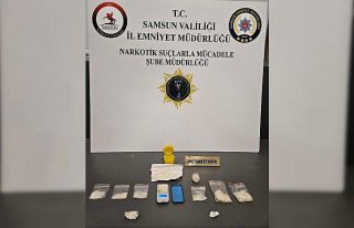 Samsun'da uyuşturucu operasyonunda 2 kişi yakalandı