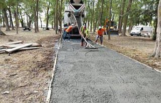 Alaçam'da Geyikkoşan Mesire alanında bakım...