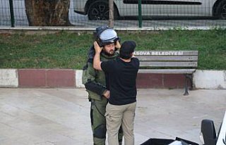 Amasya'da şüpheli çanta fünye ile patlatıldı