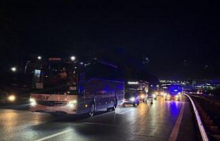 Anadolu Otoyolu Düzce kesiminde zincirleme trafik...