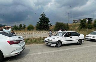 Bolu'da otomobille polisten kaçan 2 şüpheli...