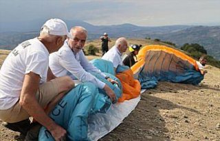 Samsun'da Yamaç Paraşütü Karadeniz Bölgesi...