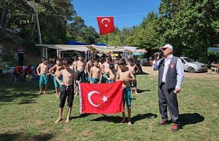 Amasya'da “Şampiyon Mahmut Demir Karakucak...