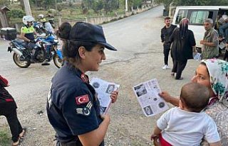 Düzce'de mevsimlik tarım işçileri KADES uygulamasıyla...