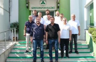 Giresun Belediye Başkanı Köse, Giresunspor'u...