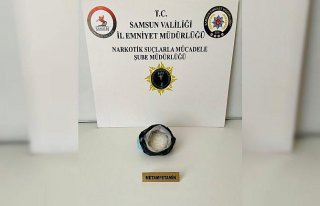 Samsun'da aracında narkotik madde bulunduran...