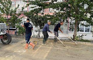 Sinop'taki sağanakta 87 evde hasar oluştu