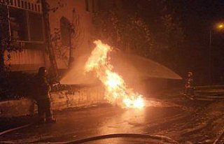 Amasya'da doğal gaz borusunda çıkan yangın...