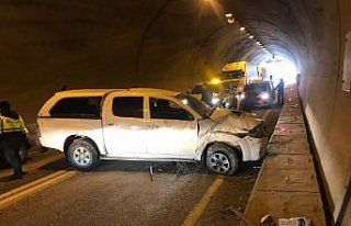 Artvin'de trafik kazasında aynı aileden 3 kişi...