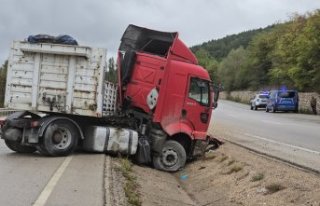 Karabük'teki üç trafik kazasında 3 kişi...