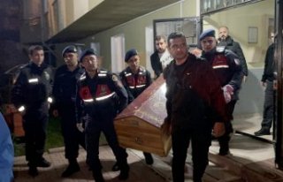 Kastamonu'da polis memuru, eşini tabancayla...