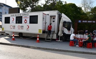 Vezirköprü'de Türk Kızılaya 74 ünite kan bağışı yapıldı