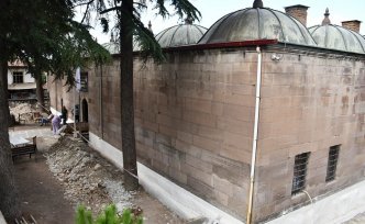 Vezirköprü'de tarihi Taş Medrese binası bakım ve onarıma alındı