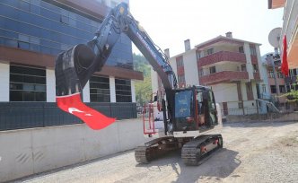 Kastamonu'da köy muhtarları iş makinesi alımı için maaşlarını bağışladı