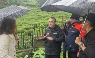 Artvin'de bir köyde heyelan riski nedeniyle 8 ev tahliye edildi