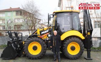 Kavak Belediyesi iş makinesi satın aldı