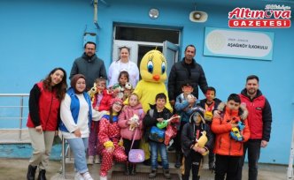 Ayancık'ta köy okullarında deney etkinliği düzenlendi