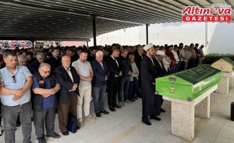 Vefat eden AA serbest habercisi Ümit Yorulmaz son yolculuğuna uğurlandı