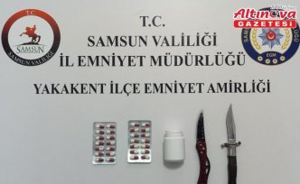 Yakakent'te uyuşturucu ile amaç dışı bıçak ele geçirildi