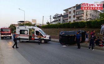 Gerze'de otomobilin devrilmesi sonucu 1 kişi yaralandı