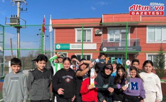 Salıpazarı Gençlik Merkezinde fen etkinlikleri düzenlendi