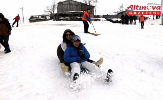 Rize'de “17. Petranboard Kayak Şenliği“ yapıldı