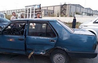 Samsun'da trafik kazasında 3 kişi yaralandı