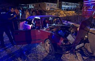 Bolu'da otomobili ile duvara çarpan sürücü hayatını kaybetti