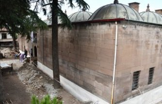 Vezirköprü'de tarihi Taş Medrese binası bakım ve onarıma alındı