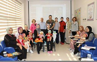 Amasya'da hastane bünyesindeki gebe okulu anne adaylarını doğum ve sonrasına hazırlıyor