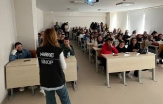 Türkeli’de öğrencilere “Narko Gençlik” projesi tanıtıldı