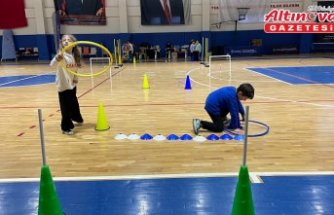 Salıpazarı Belediyesi düzenlediği kurslarla çocukların zihinsel ve fiziksel gelişimine katkı sağlıyor