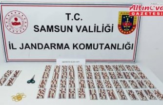 Samsun'da 4 bin 555 sentetik ecza hapı ele geçirildi