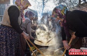 Taşköprü'de Regaip Kandili'nde geleneksel helva ikramı yapıldı