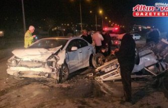 Tokat'ta iki otomobilin çarpıştığı kazada 3 kişi yaralandı