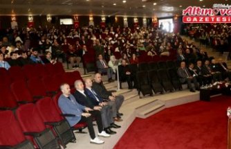 Trabzon'da “İstiklal Marşı ve Mehmet Akif“ konulu panel düzenlendi