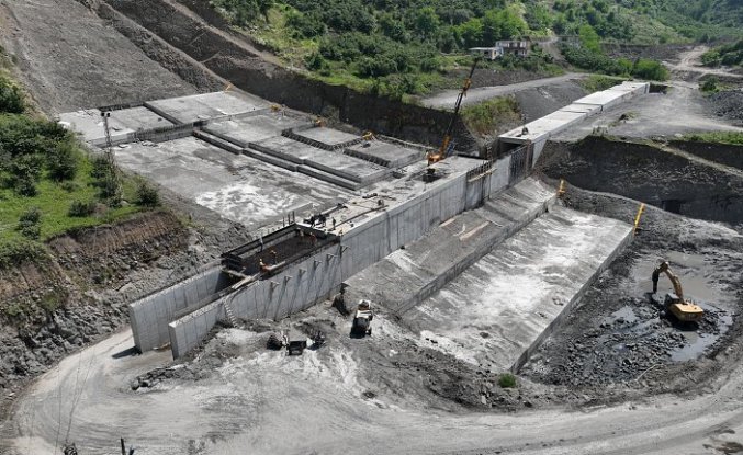Salıpazarı Barajı inşaatı devam ediyor