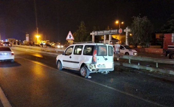 Bafra’da iki hafif ticari aracın çarpıştığı kazada 1 kişi yaralandı