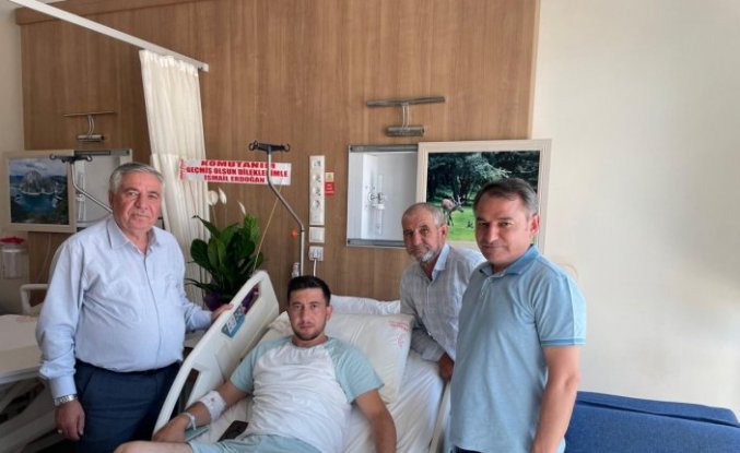 Ziraat Odası Başkanı Kaya'dan yaralı askere hastanede ziyaret