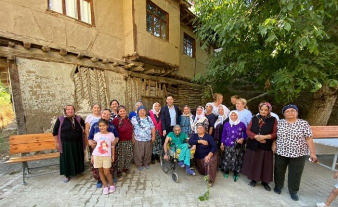 Almus Kaymakamı Çömen köy gezilerine devam ediyor