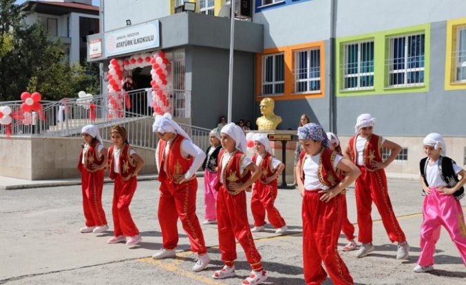 Merzifon'da İlköğretim Haftası kutlandı